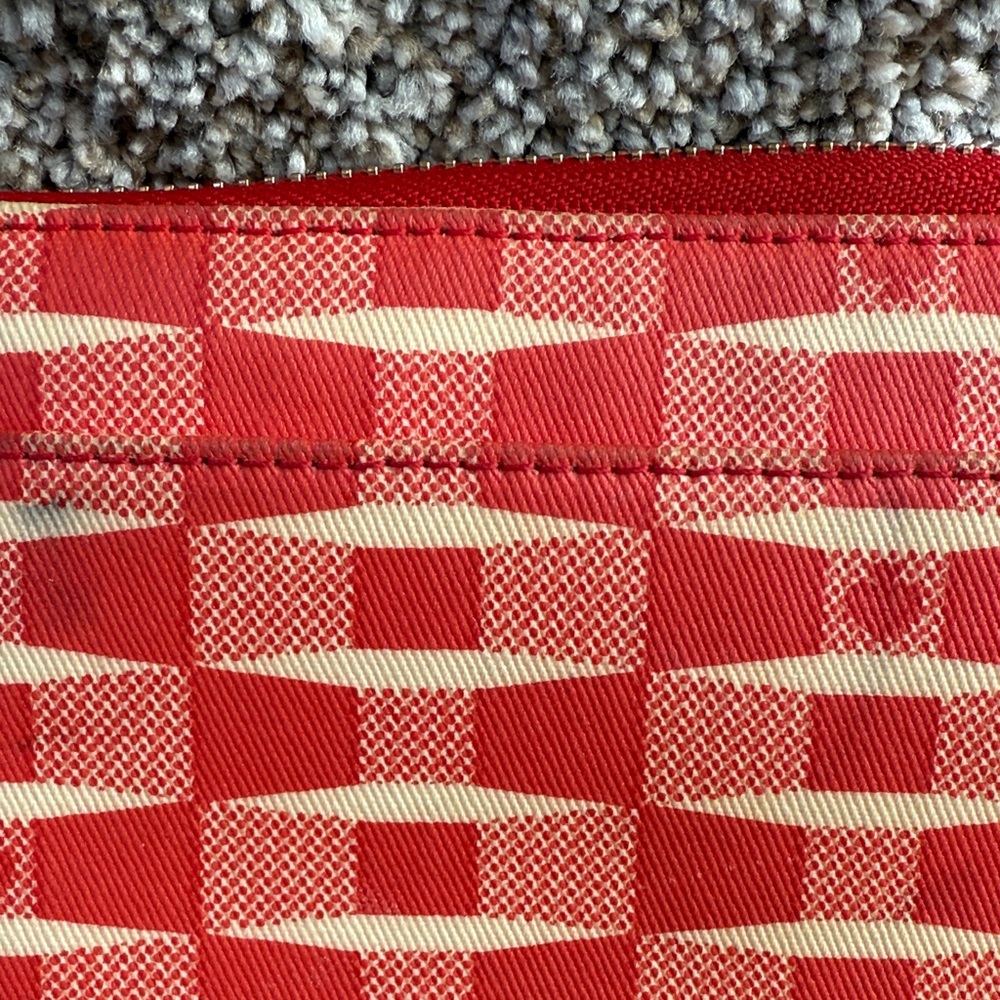 Kate Spade Red and Cream Large Patterned Wallet - Picture 4 of 5